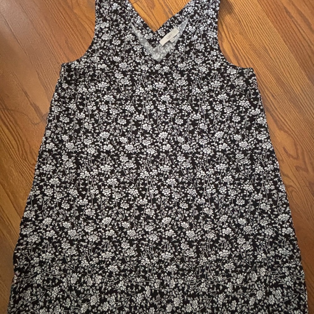 LOFT Monochrome Floral Dress